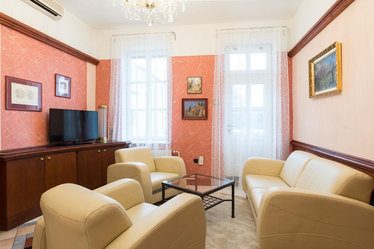 Pension Iberica Brno Dış mekan fotoğraf
